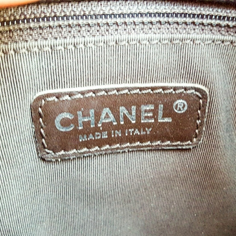 Dark Brown Chanel PST shopper tote - Picture 6 of 8